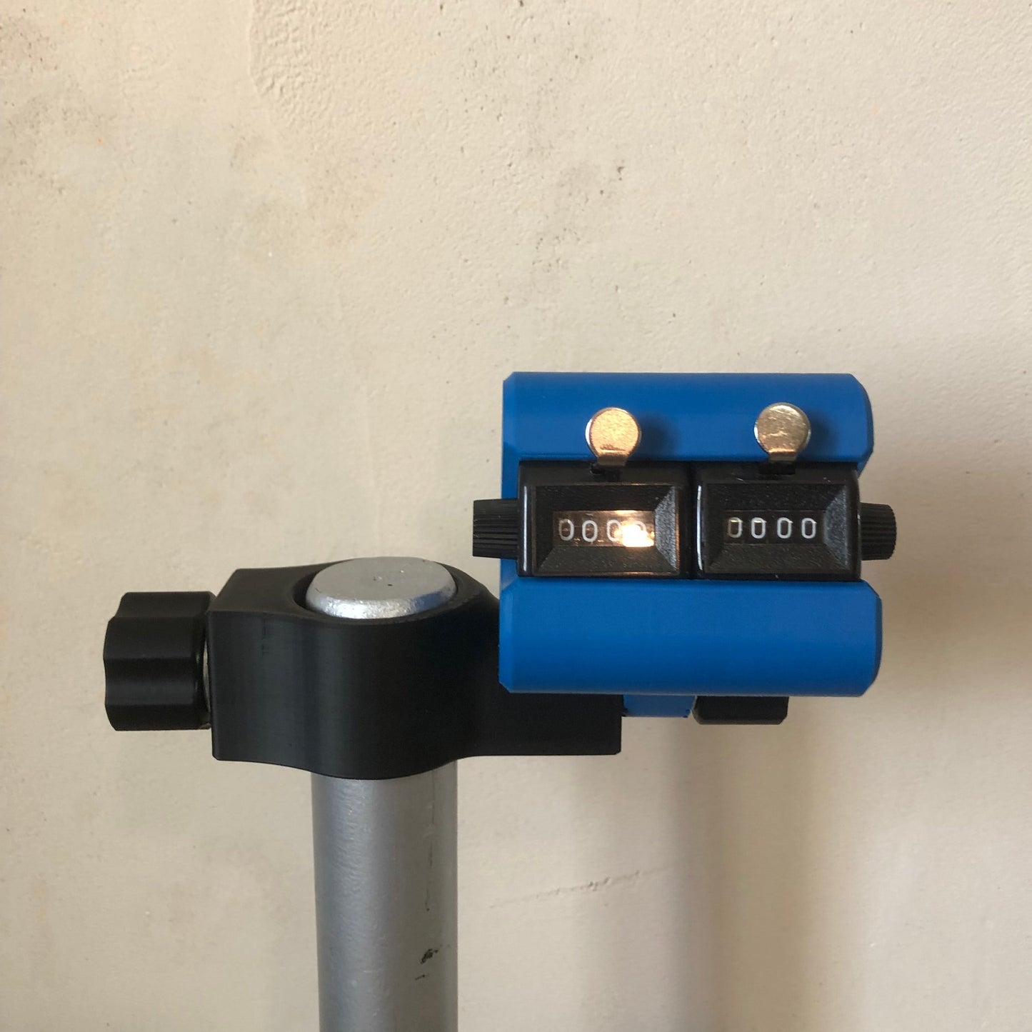 MX2- LITE avec 6 couleurs au choix (bleu, vert, rouge, orange, jaune, noir)